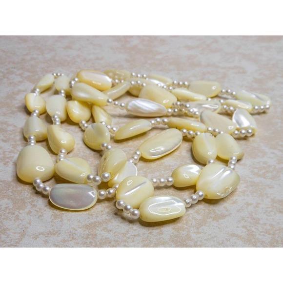 Vintage Carved White Mother of Pearl Bead  Long Versatile Layering Necklace - Picture 6 of 8